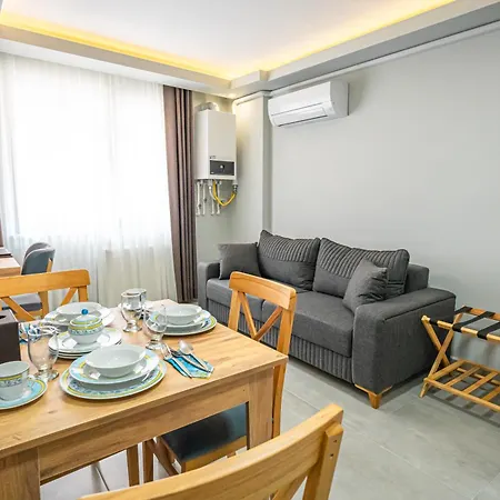 Airport Bayrak Residences Апартаменты